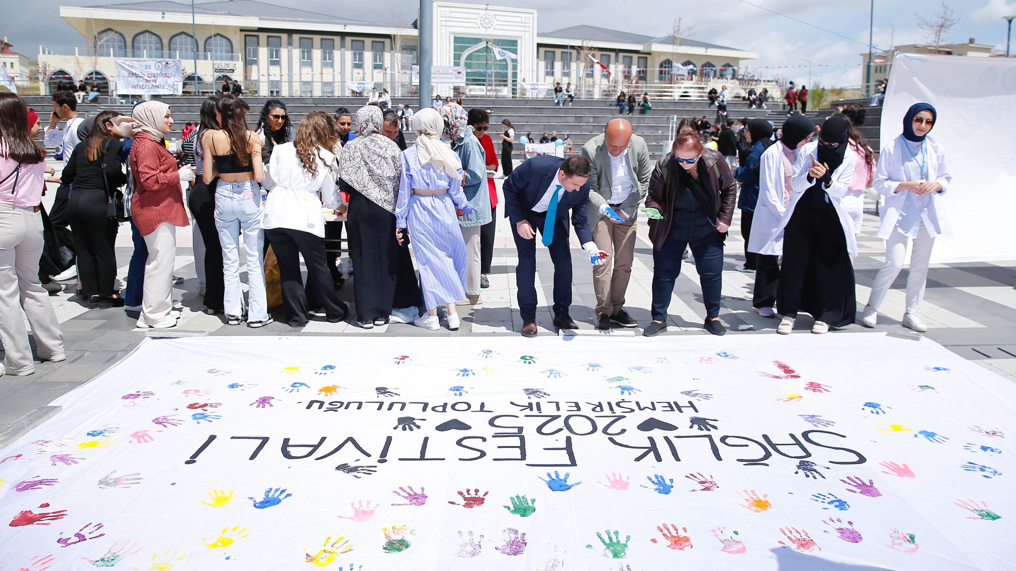 Sağlık Festivalinde Sağlıklı Yaşam İçin Farkındalık Etkinlikleri Düzenledik